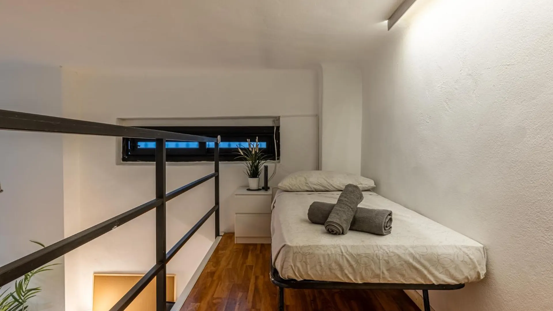 Апартаменты Industrial Loft Near The Centre Of Милан