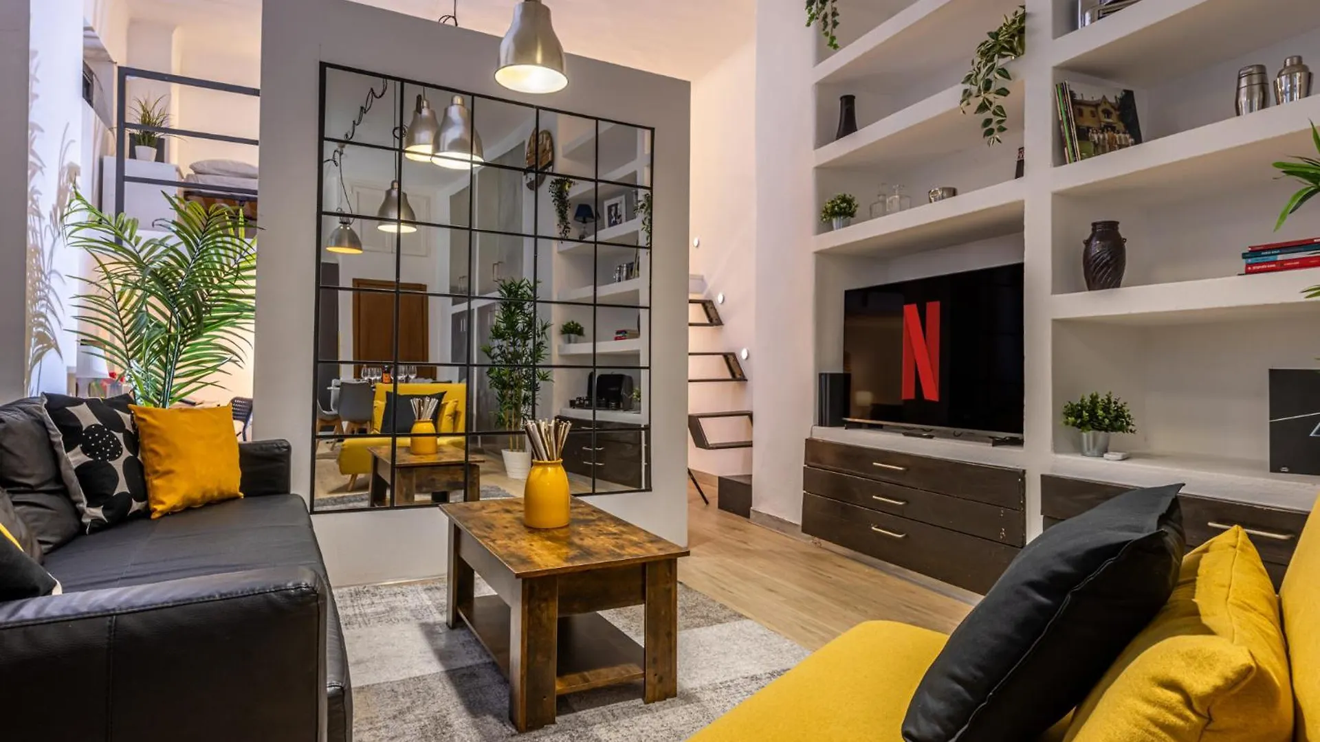 Industrial Loft Near The Centre Of Milan location