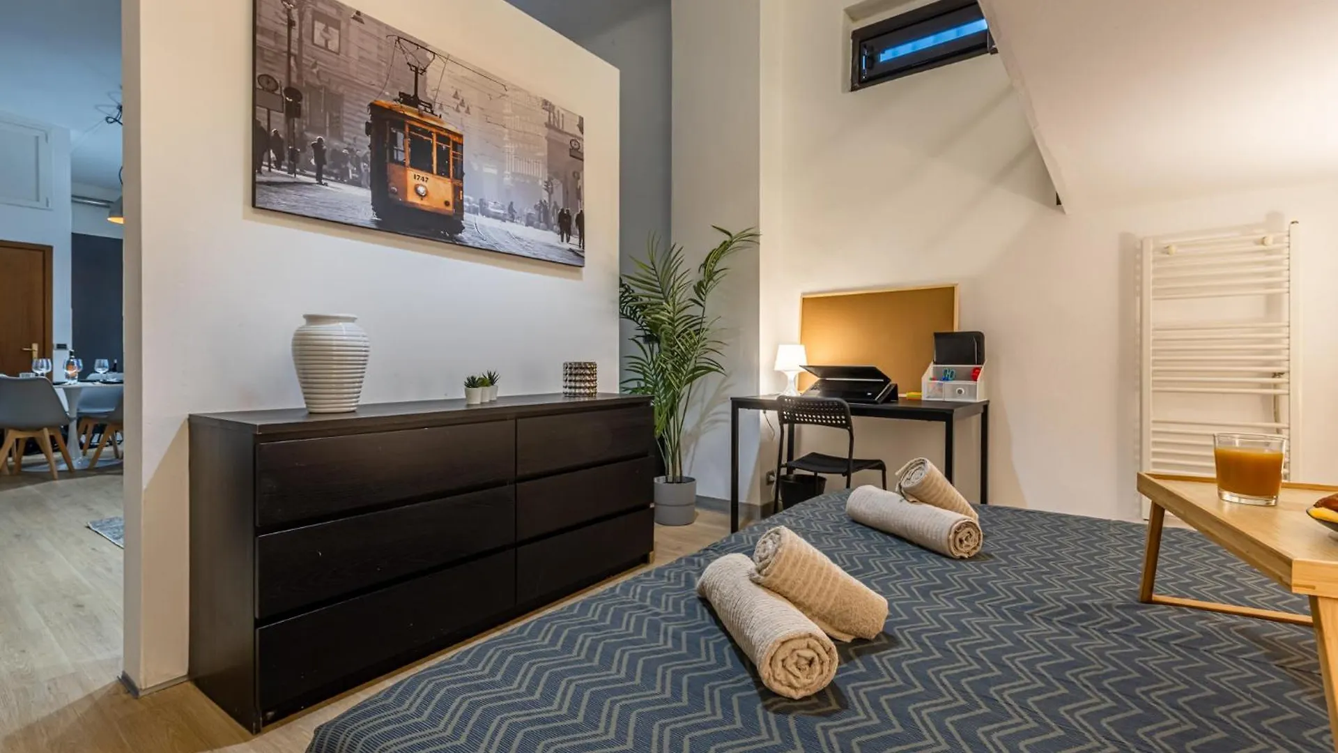 Апартаменты Industrial Loft Near The Centre Of Милан Италия